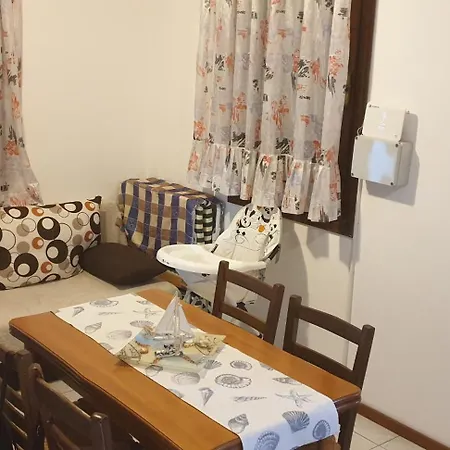 Villa Eleni Casa de hóspedes *